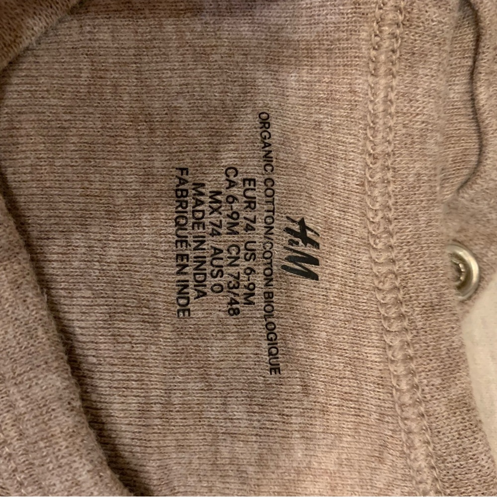 H&M lot of pants, onesies, and sweatshirts - Picture 2 of 2